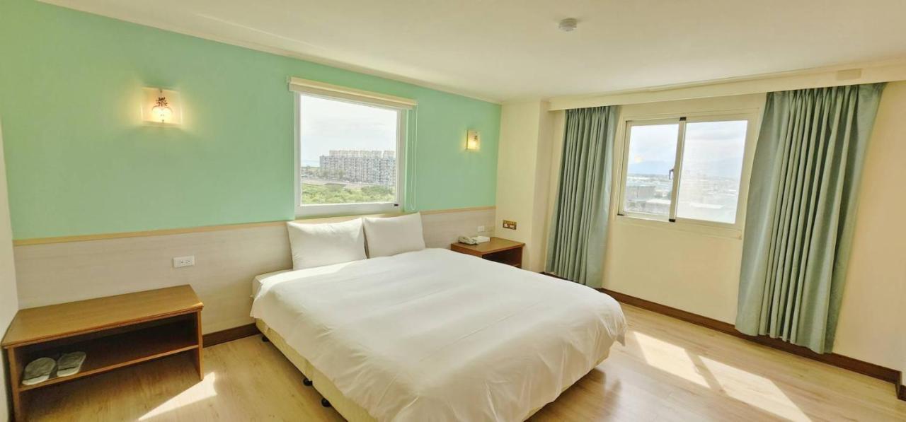Apple Hotel T'ai-tung Extérieur photo