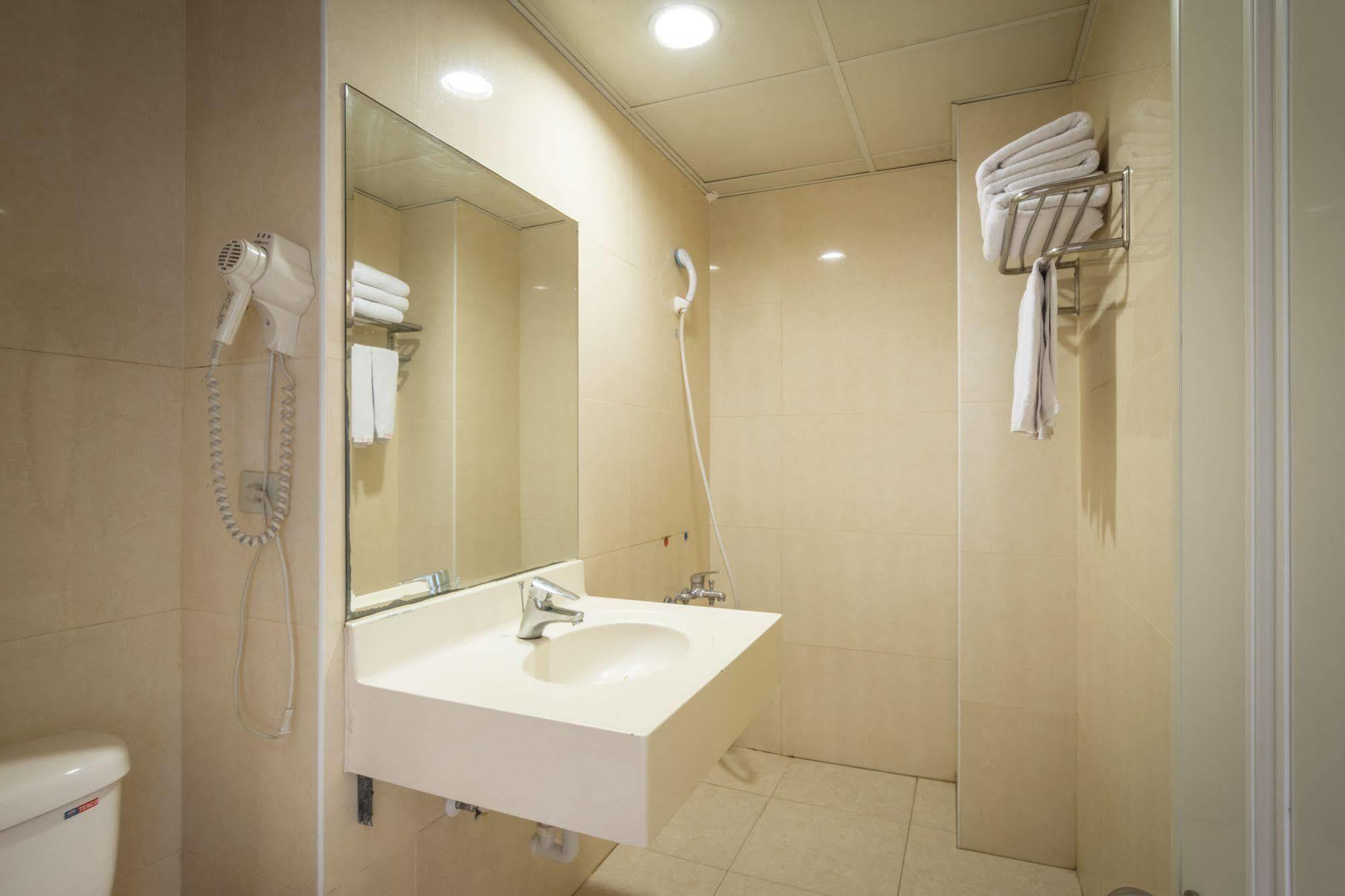 Apple Hotel T'ai-tung Extérieur photo