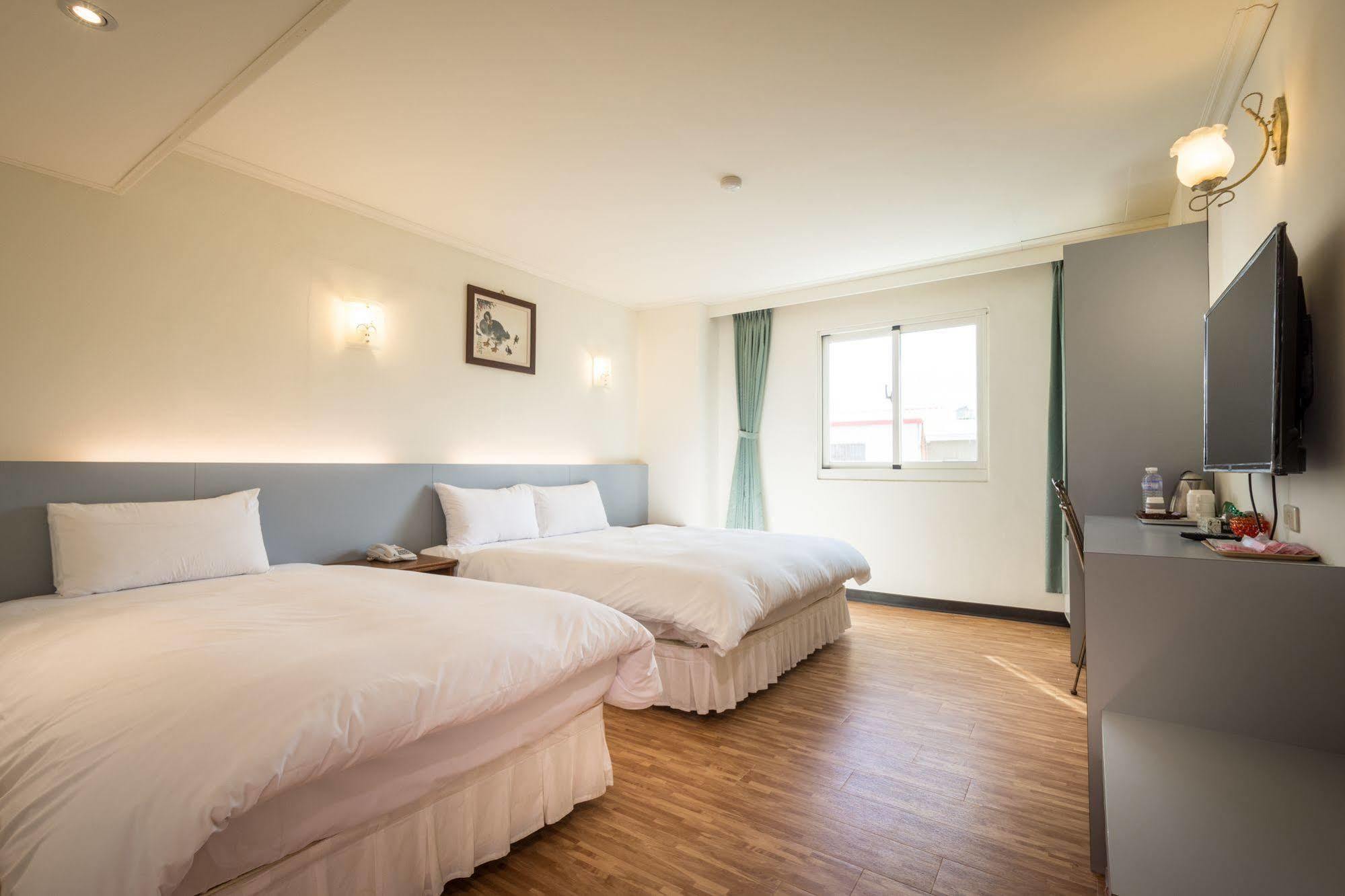 Apple Hotel T'ai-tung Extérieur photo
